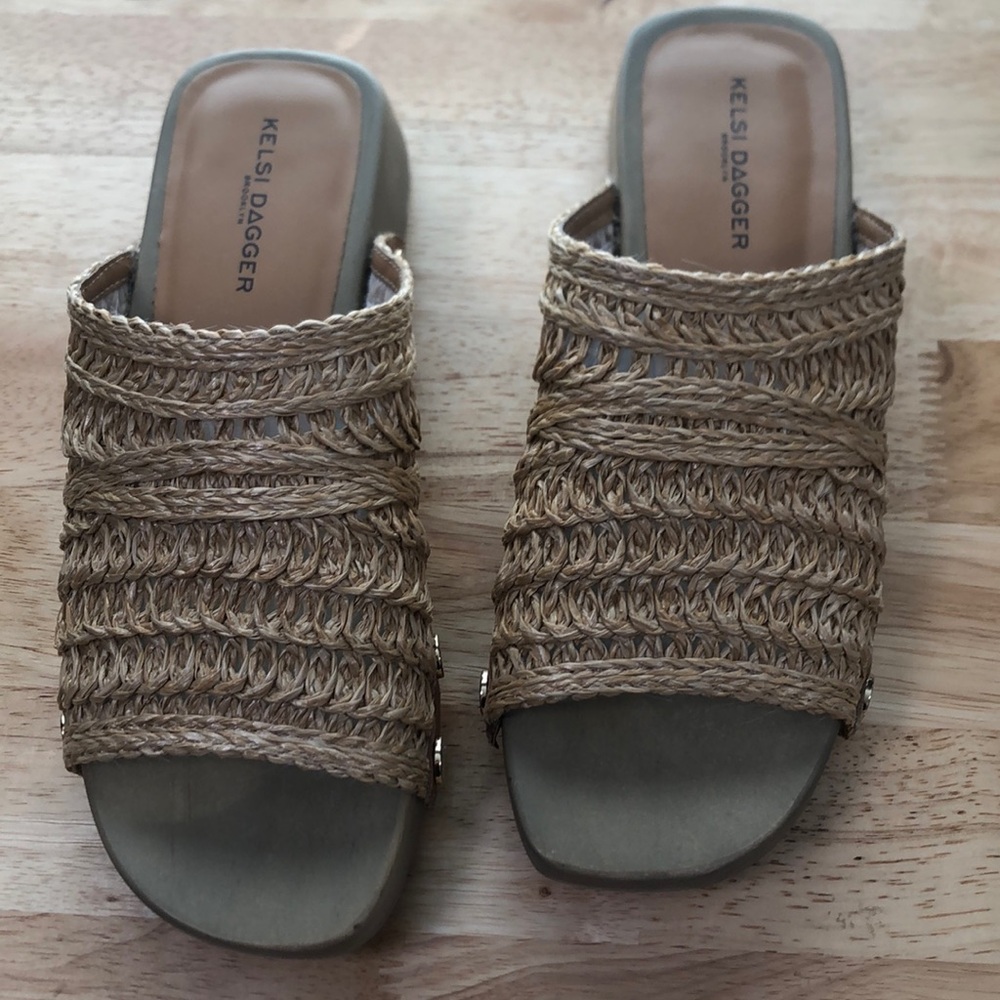 Kelsi Dagger Natural Woven Slide Mules with Brown Accents - Picture 3 of 9